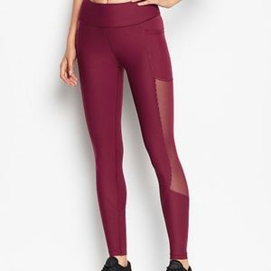 Victoria's Secret Total Knockout Scallop Leggings